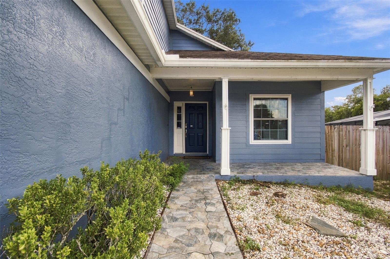24138 TWIN COURT