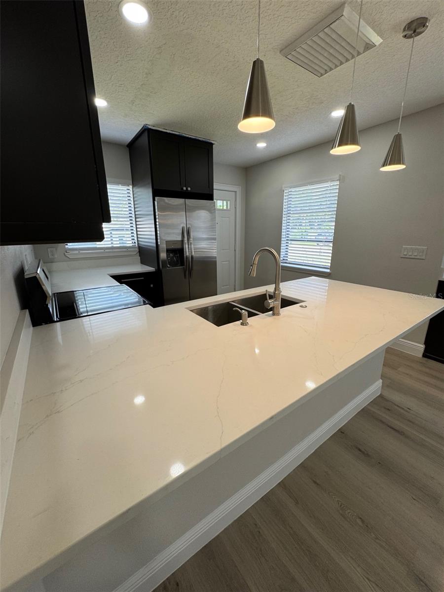 MCRAE & ROBSONS SUB - Residential Lease