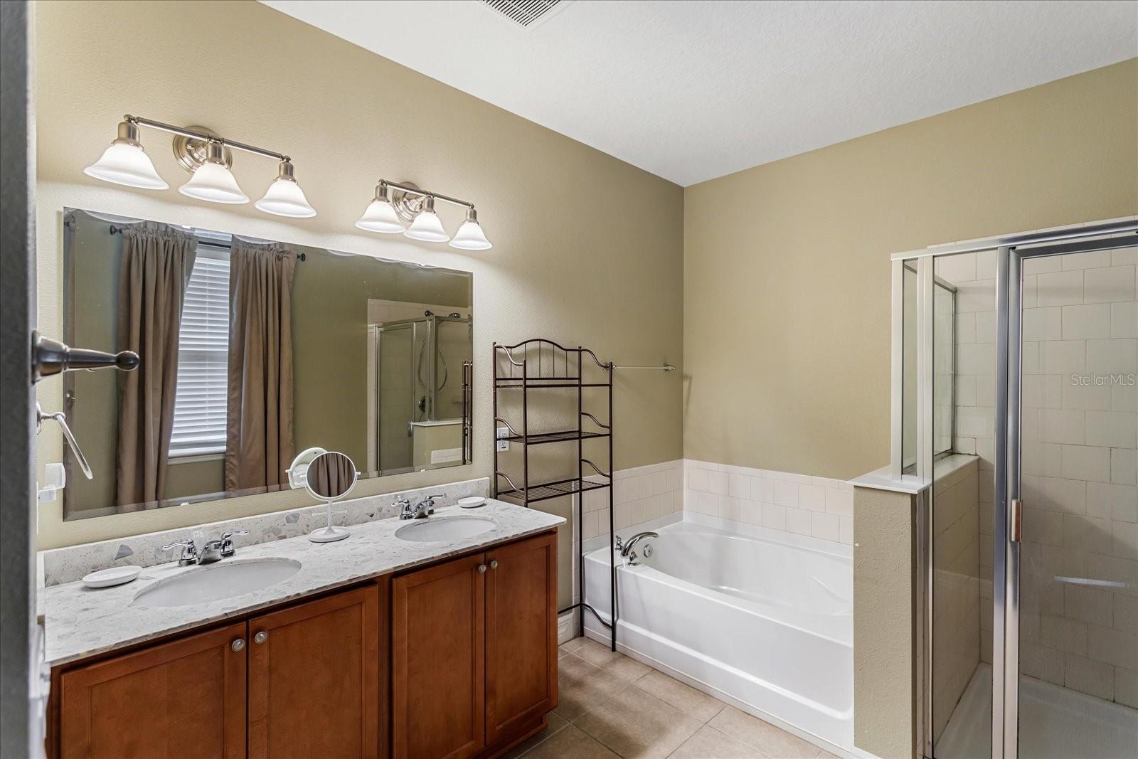 SILVERLEAF - Residential