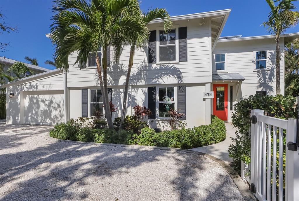 HARBOR DRIVE WATERWAYS - Residential