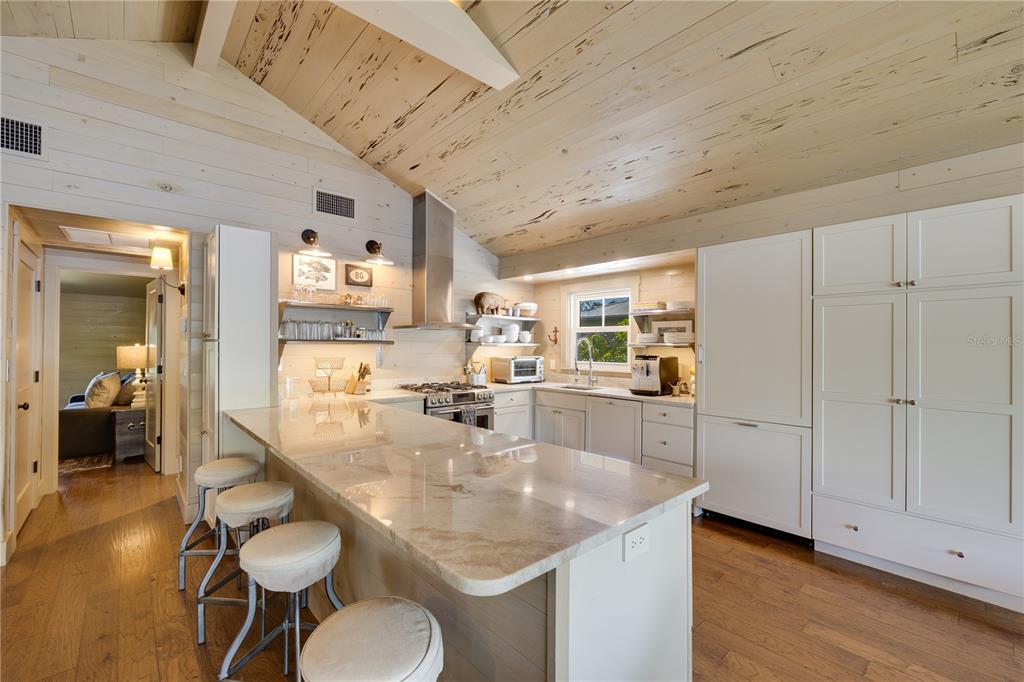 HARBOR DRIVE WATERWAYS - Residential