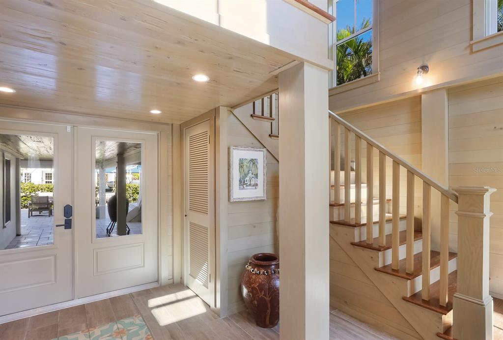 HARBOR DRIVE WATERWAYS - Residential