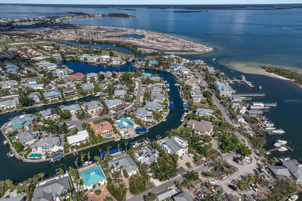 HARBOR DRIVE WATERWAYS - Residential