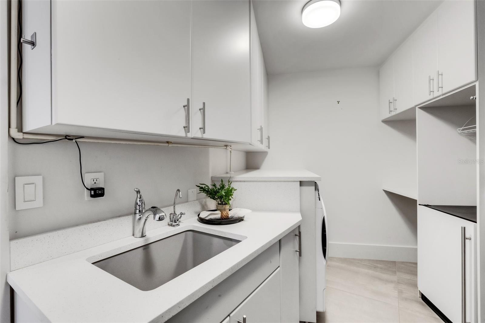 THE PHOENIX - Residential