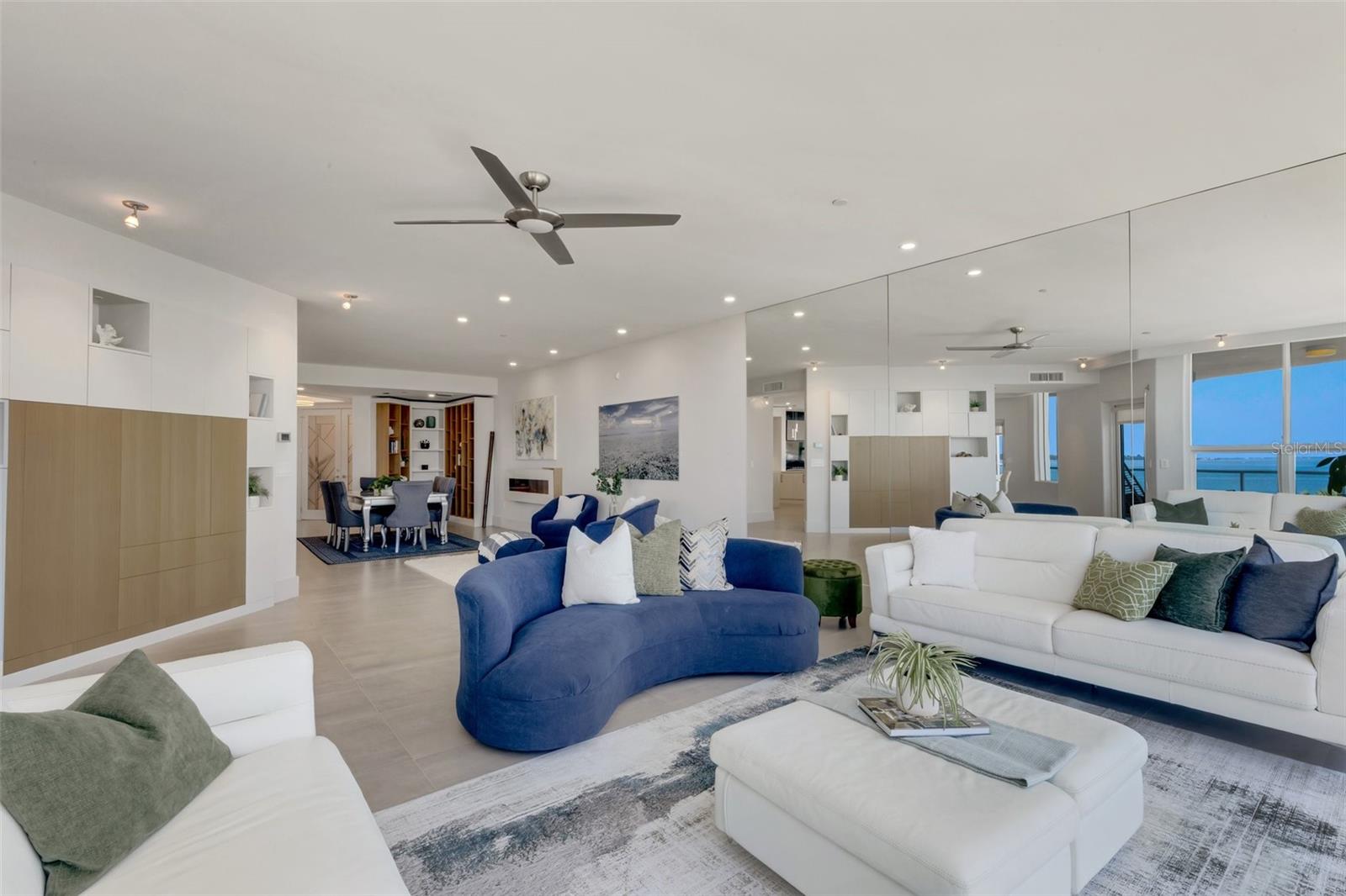 THE PHOENIX - Residential