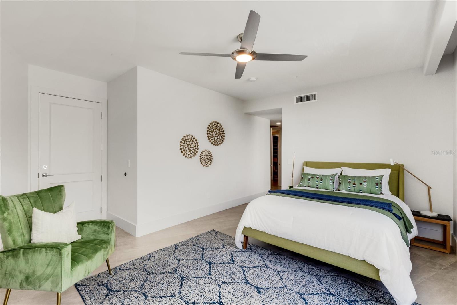 THE PHOENIX - Residential