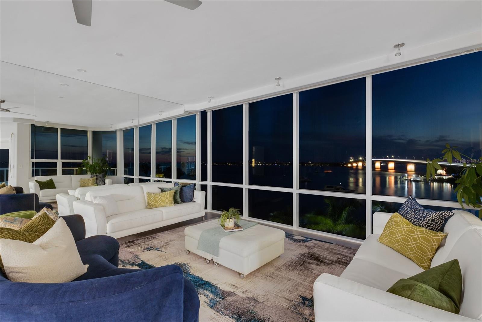 THE PHOENIX - Residential