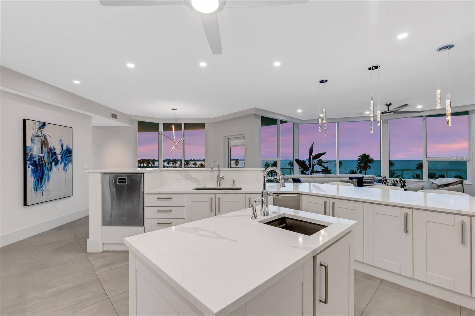 THE PHOENIX - Residential