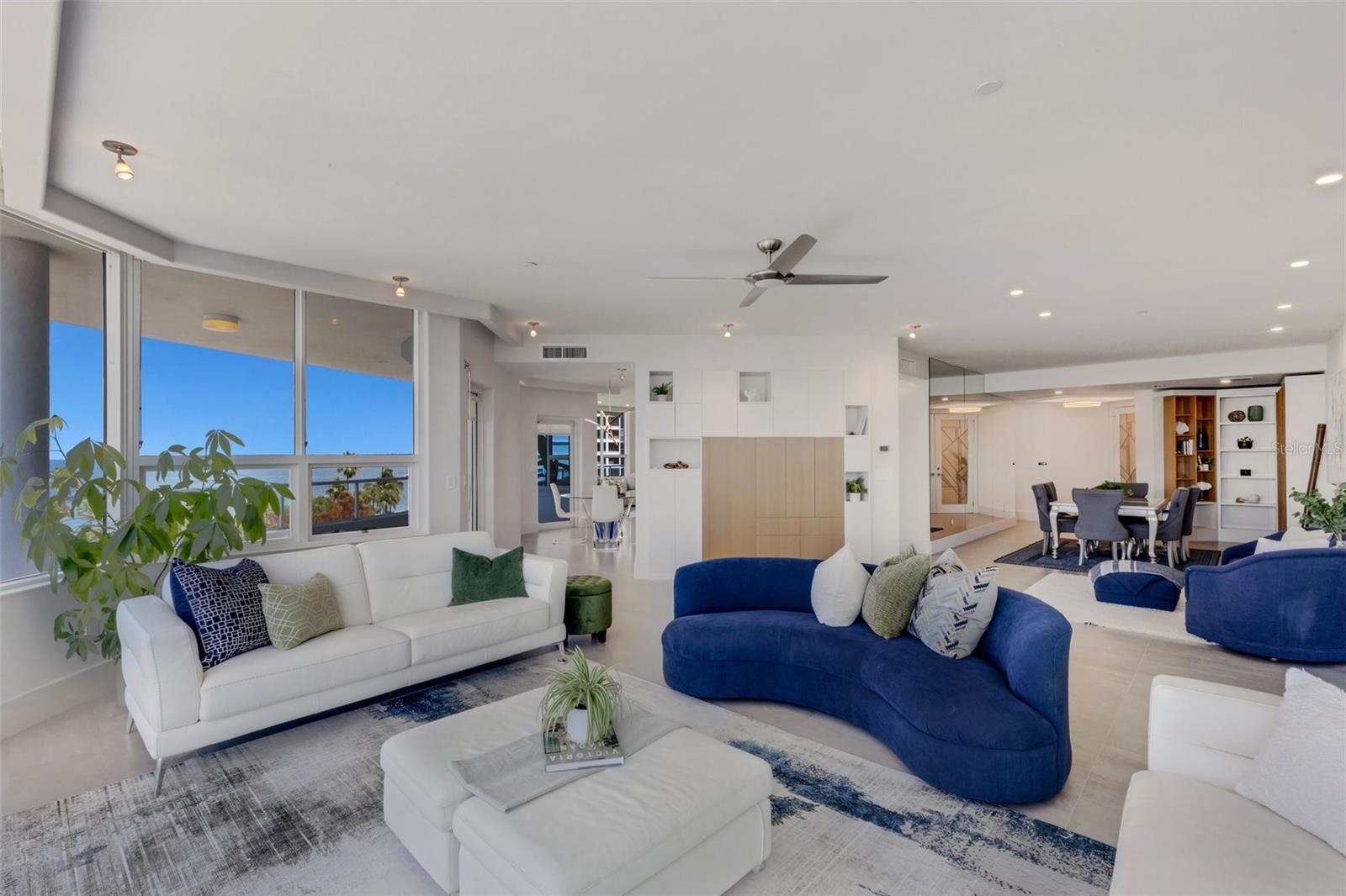 THE PHOENIX - Residential