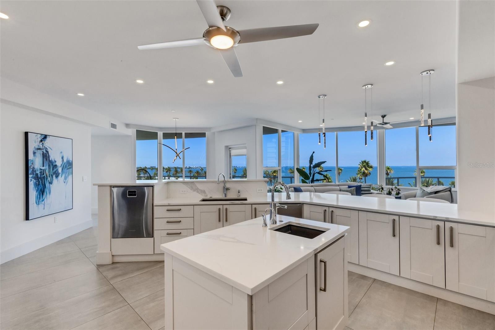 THE PHOENIX - Residential