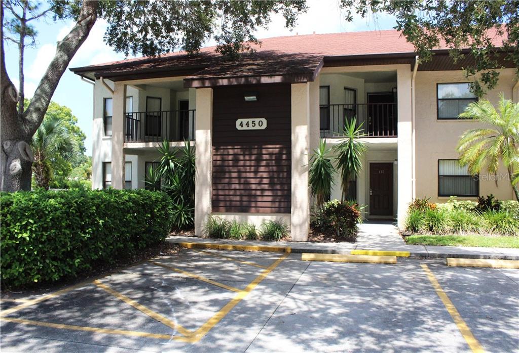 SHOREWALK BATH & TENNIS CLUB 21 - Residential Lease