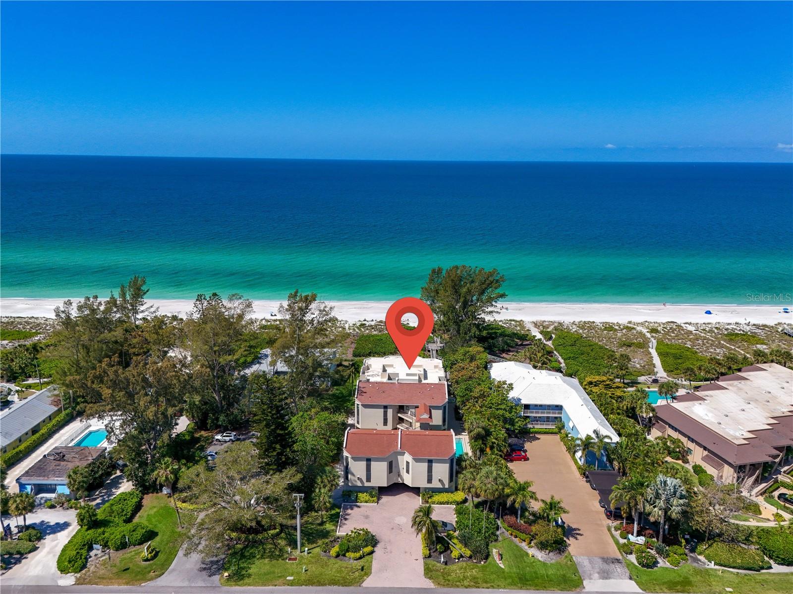 DIRECTLY on the GULF. WITH PRIVATE BEACH .Be Prepared for style, relaxation and Longboat luxury. This stunning boutique condominium renovated in 2024 and located on Longboat Key's Gulf of Mexico Beach. Its newly designed layout emphasizes the magnificent ocean view throughout its open floor plan that is visible from the time you walk in the door, through the beautiful dining area, upscale kitchen, and tranquil living area.
The primary King suite features an elegant walk-in shower and double vanity, along with a guest closet that will provide everything you need for a peaceful night’s sleep. A spacious queen guest bedroom next to the second bathroom, and a cozy third bedroom designed around a queen bed with a twin bunk perfect for additional guests.
This unit in a hard to find 8-unit complex with breathtaking Gulf views, a private beach access located on the North end gives you the best of what the Key has to offer, privacy, amazing restaurants throughout Longboat, relaxing beach walks, unforgettable sunsets, a short stroll to many nearby restaurants and is centrally located; only 8 miles north from the renowned St. Armond’s Circle known for its outstanding restaurants and shopping scene, and 8 miles south of Anna Maria Island, known for its good eats, live music and fun atmosphere. Call for rates and availability.