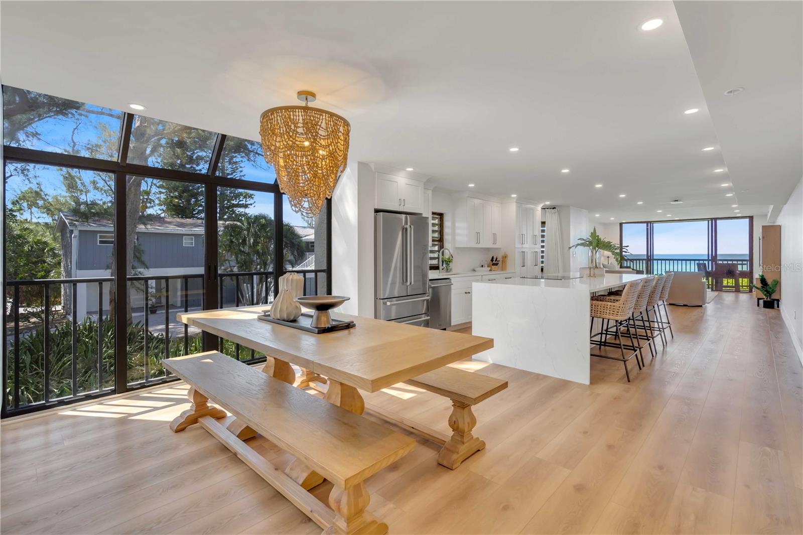 AVIGNON VILLAS - Residential Lease