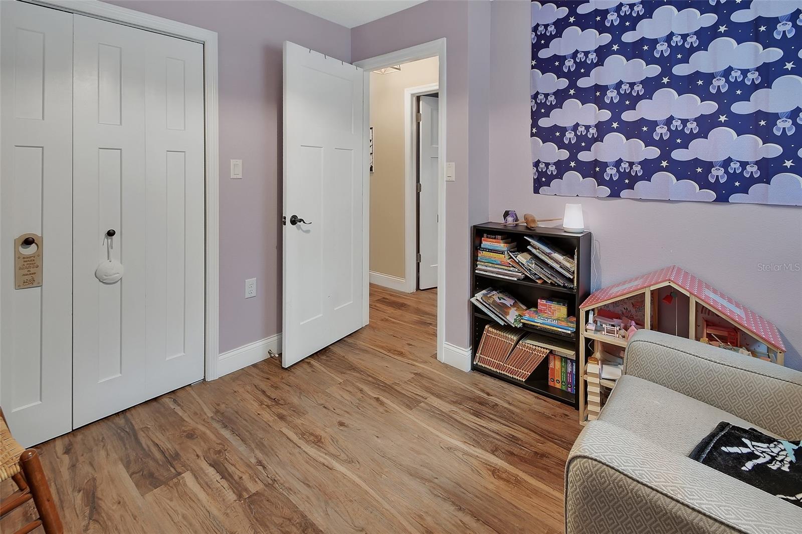 DOMINGO REYES GRANT - Residential