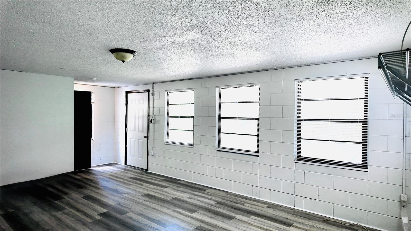 FRUITLAND PARK DREAM LAKE - Residential