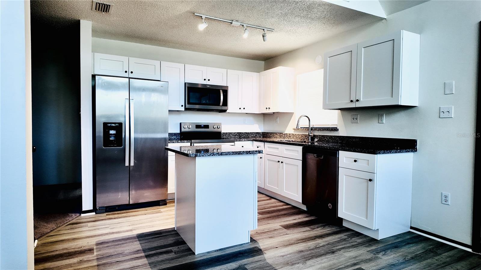 FRUITLAND PARK DREAM LAKE - Residential