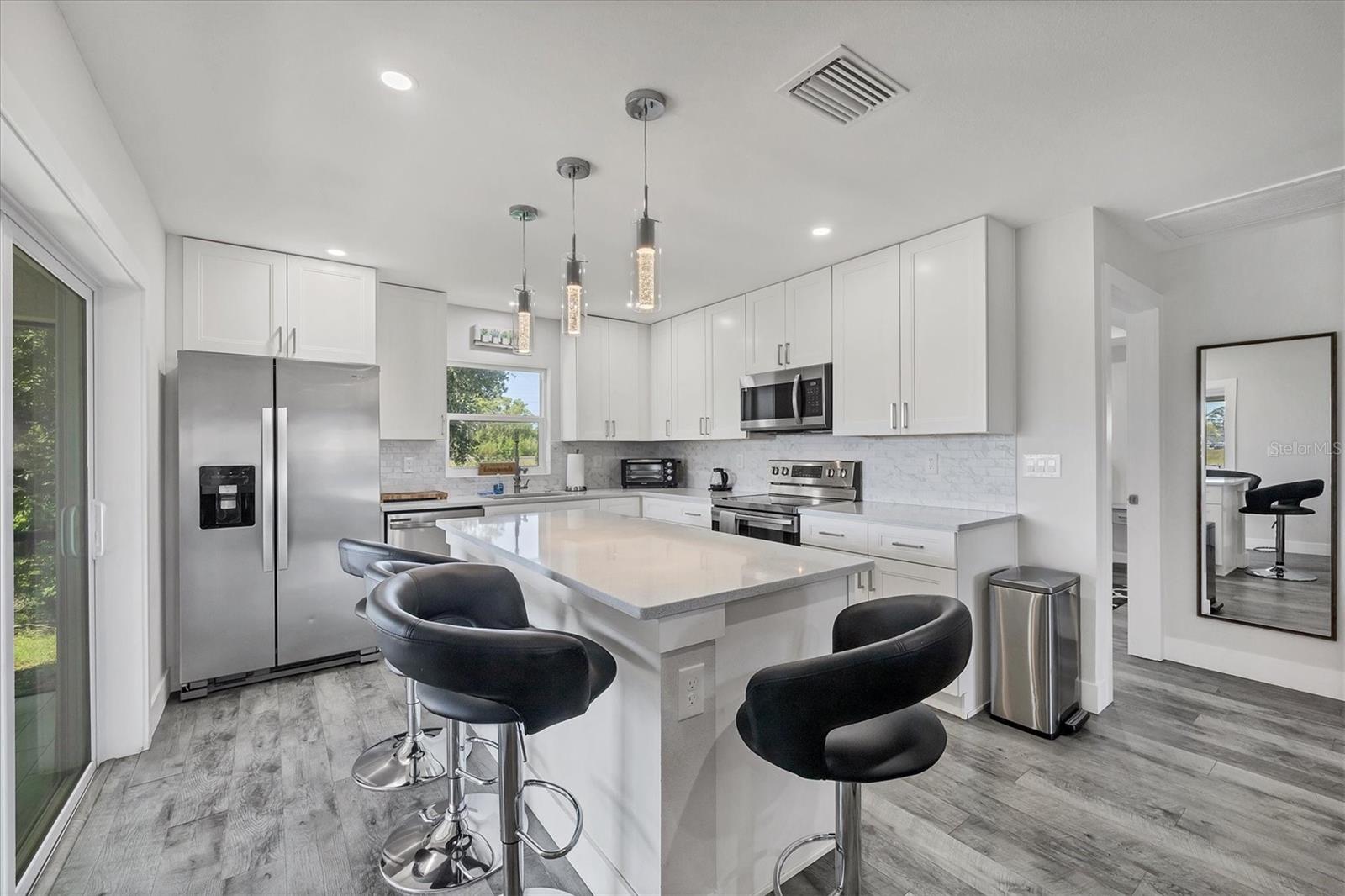 WARM MINERAL SPGS - Residential Income