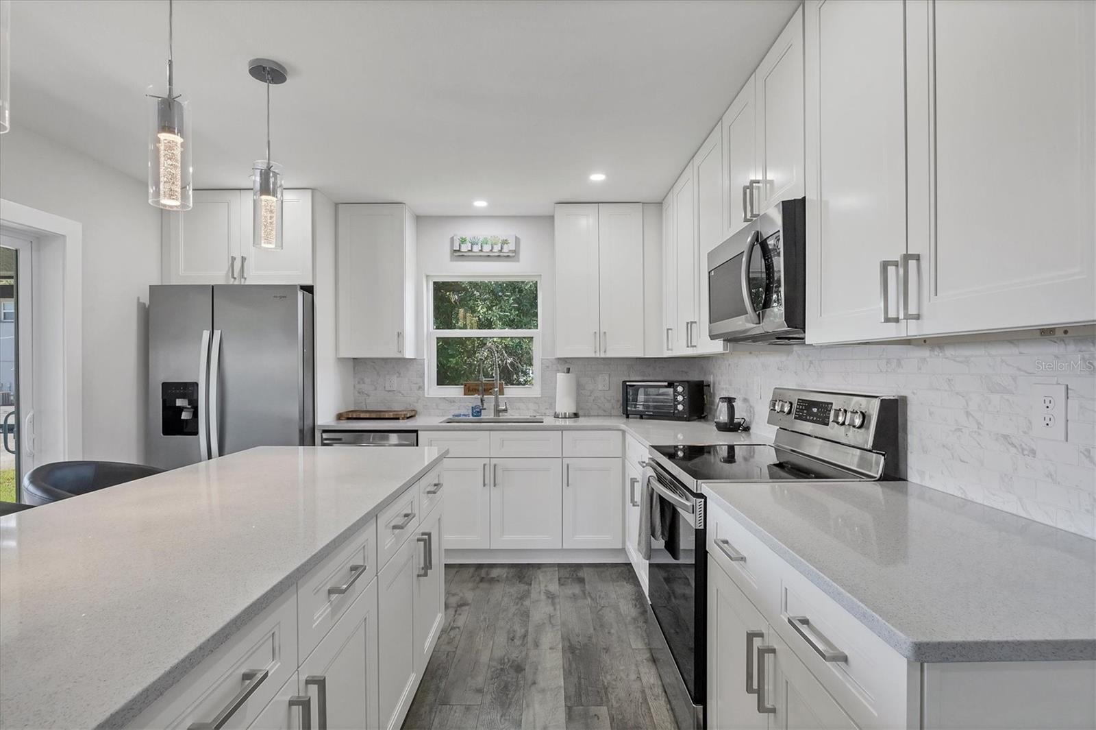 WARM MINERAL SPGS - Residential Income