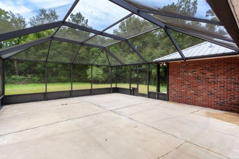 A home in KEYSTONE HEIGHTS