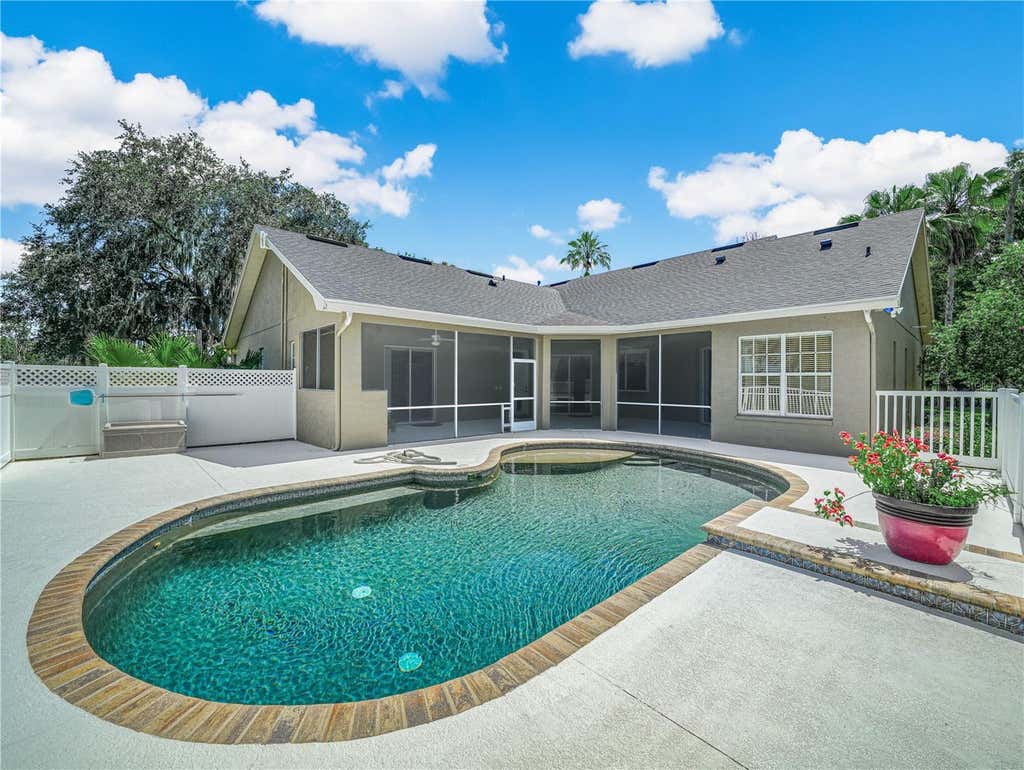 Photo of 3611 N Forbes Road, Plant City, FL 33565 (MLS # L4962531)