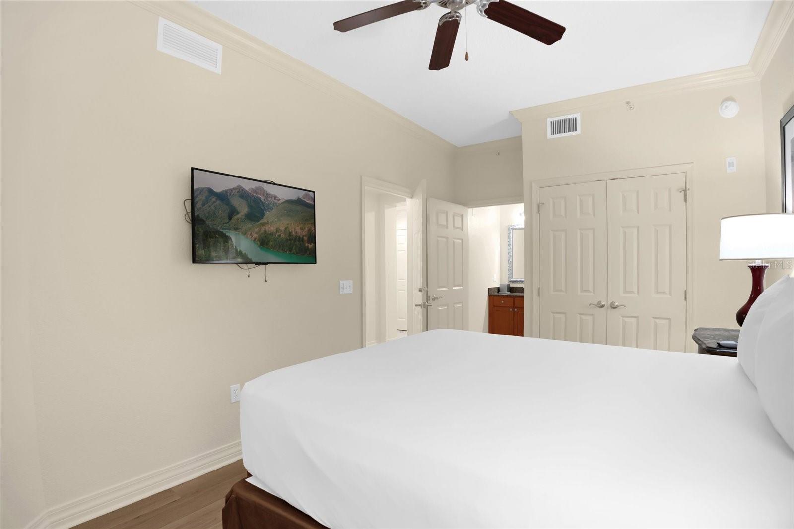 VILLAS AT REUNION SQUARE PH 04 CONDO - Residential