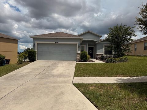 Photo of 5035 Harvest Drive, Haines City, FL 33844 (MLS # S5132710)