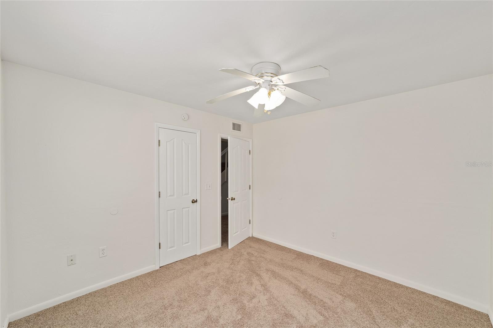 CRICKET CLUB CONDO - Residential