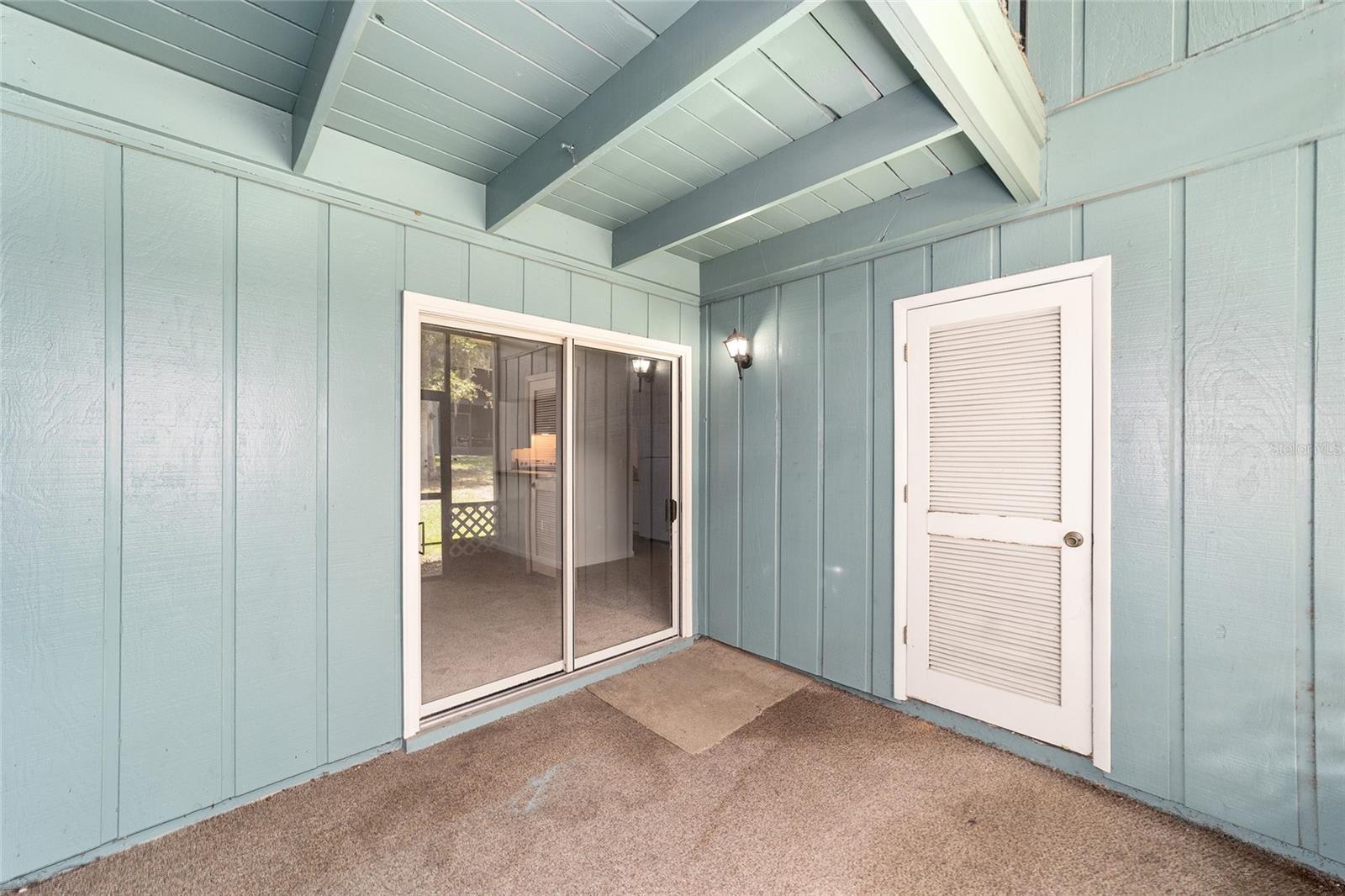 CRICKET CLUB CONDO - Residential