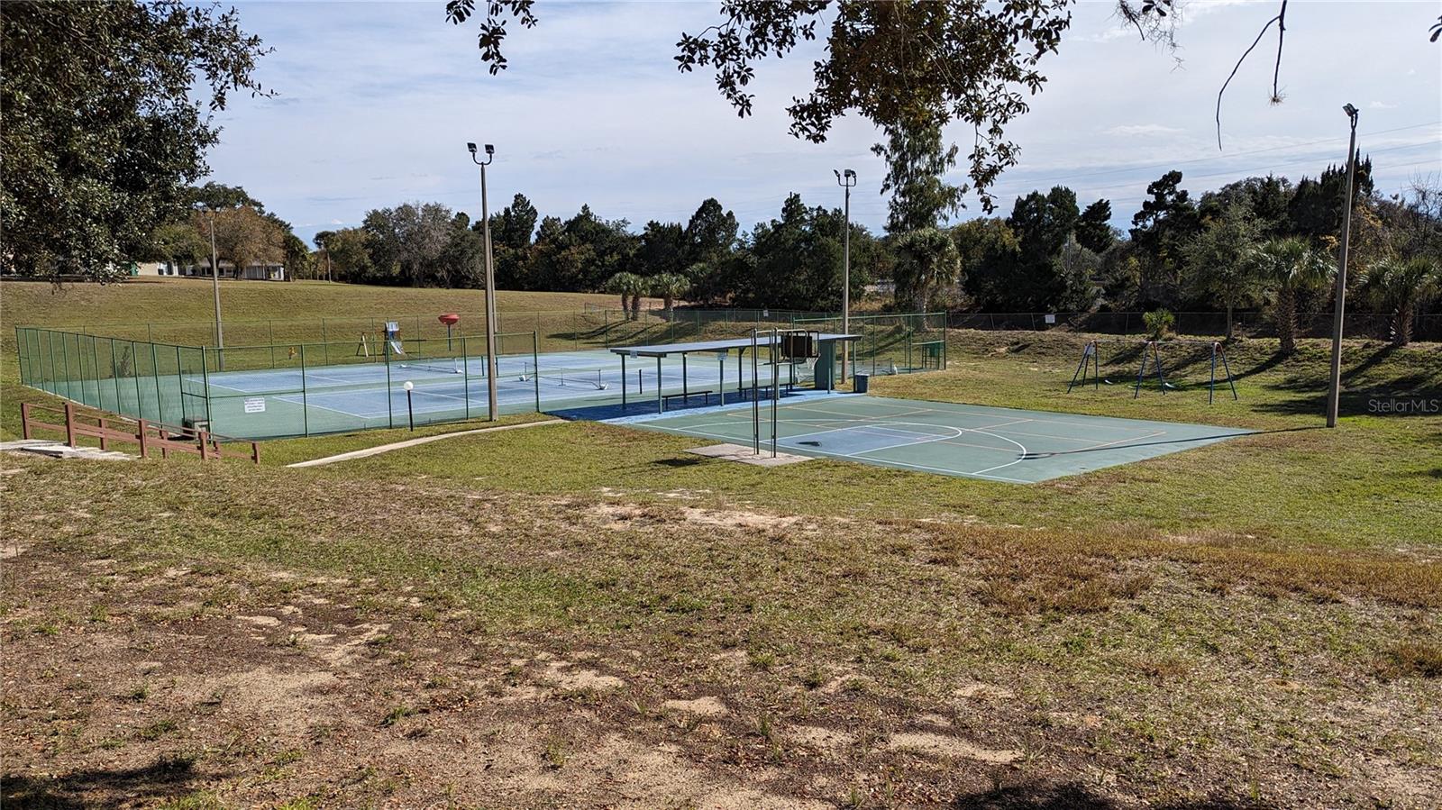 VACATION VILLAGE CONDO - Residential Lease