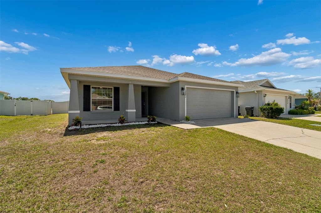 Photo of 3042 Grand Preserve Boulevard, Mulberry, FL 33860 (MLS # TB8498877)