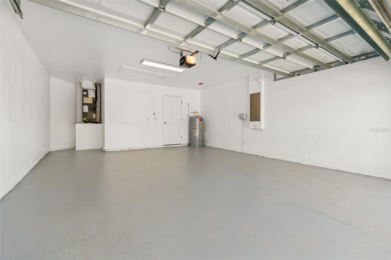 SUNDANCE PLACE PH 1 - Residential