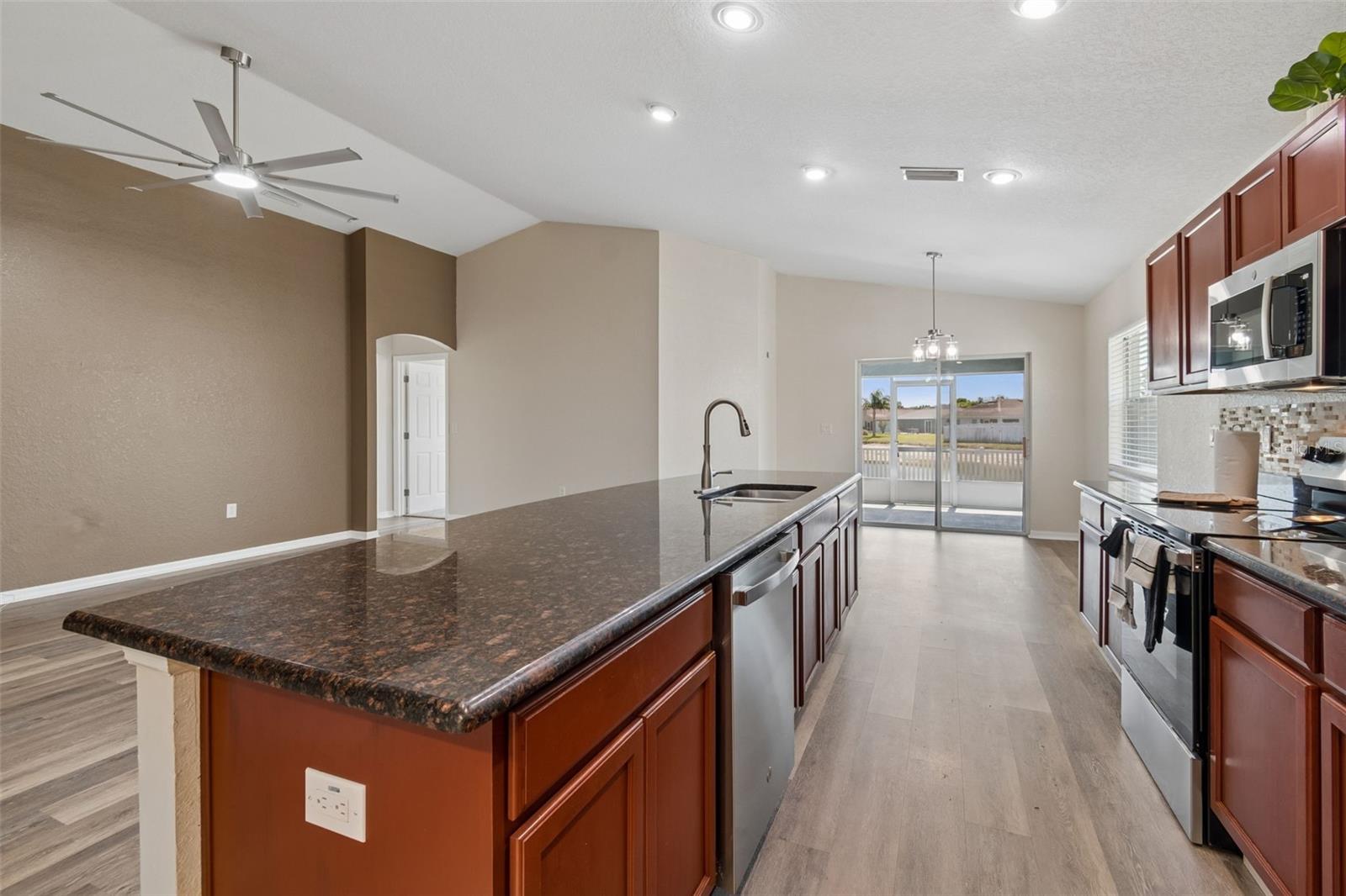 SUNDANCE PLACE PH 1 - Residential