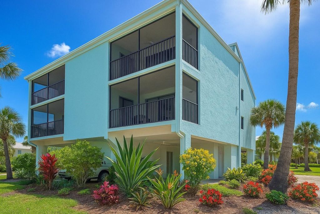 Horizons West I tract | Sarasota Real Estate 4 Photo of Holmes Beach, FL 34217 (MLS # A4670379)