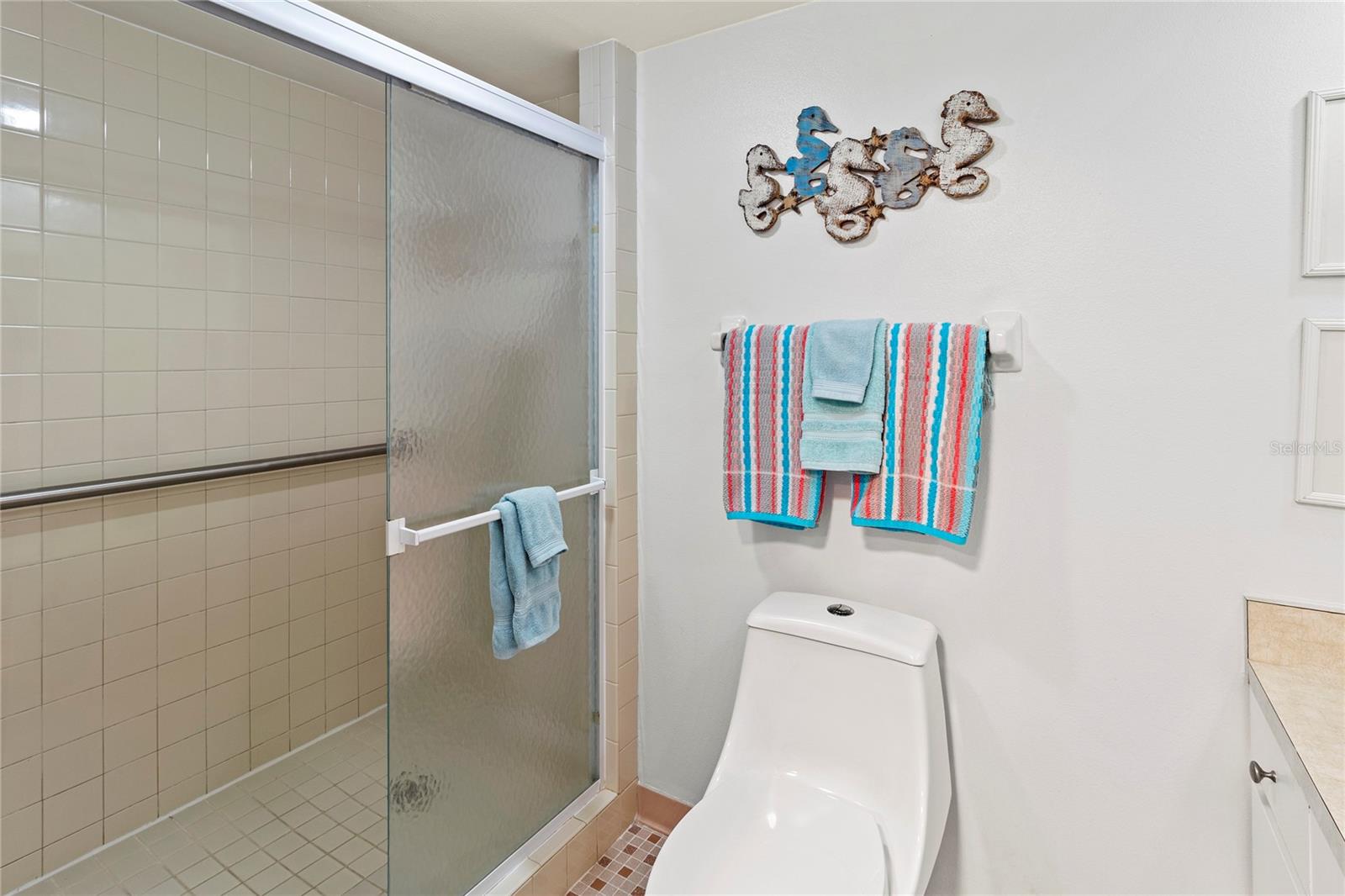 HORIZONS WEST I - Residential