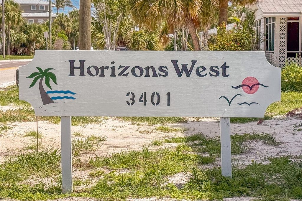 Horizons West I tract | Sarasota Real Estate 5 Photo of Holmes Beach, FL 34217 (MLS # A4670379)