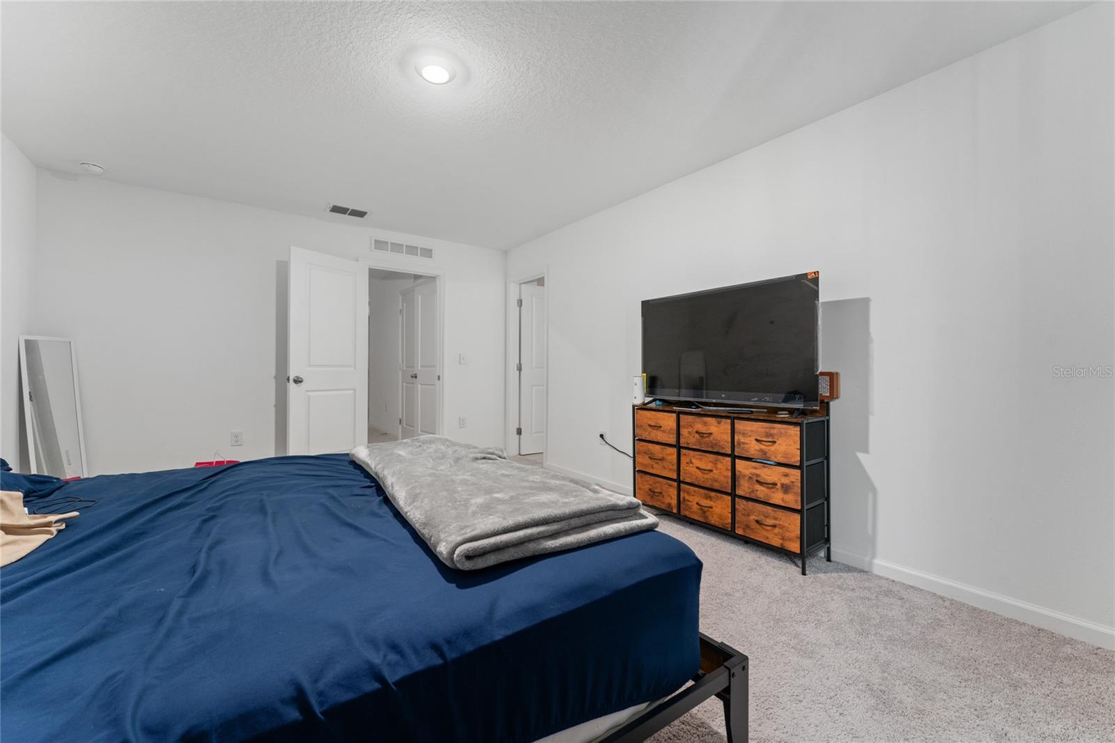 ASHFORD PLACE - Residential