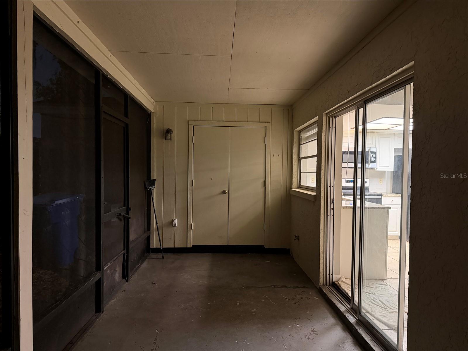 LAKE FOREST UNIT 5 B - Residential