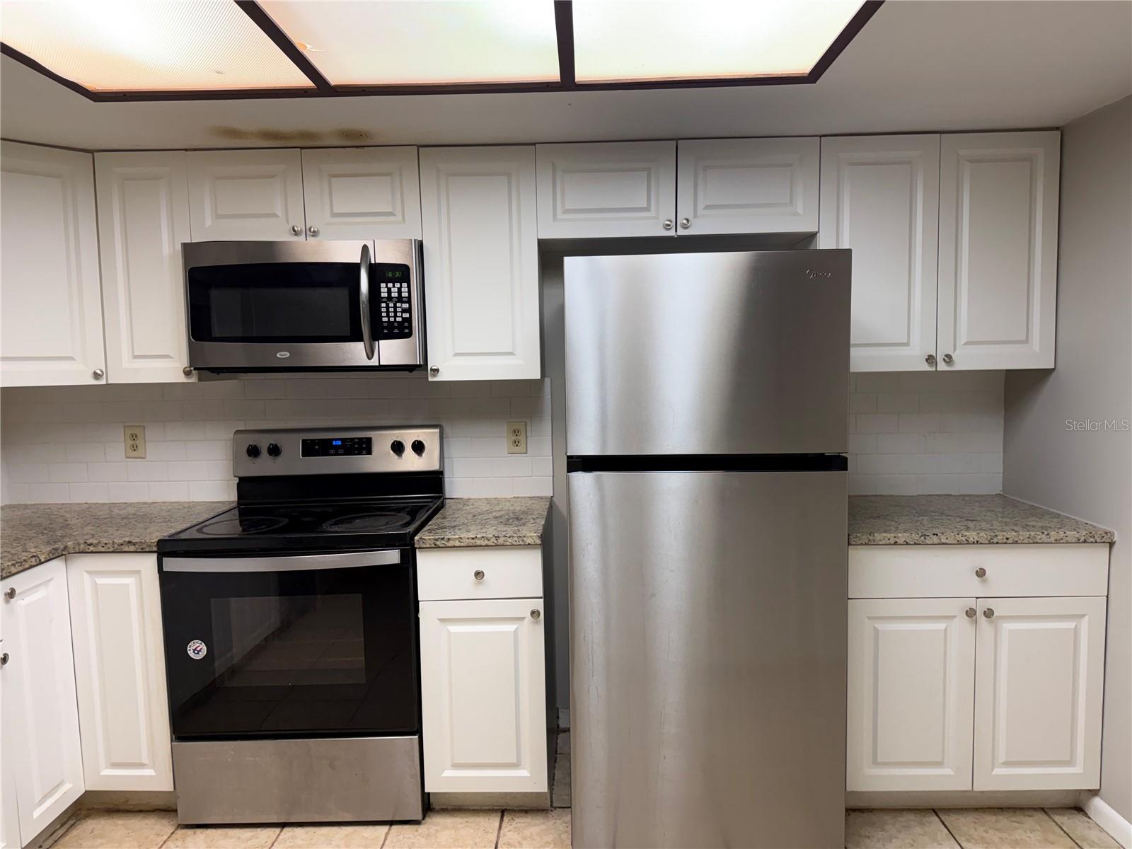 LAKE FOREST UNIT 5 B - Residential