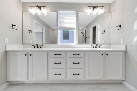 Tiny photo for 2290 Endeavor Way, Minneola, FL 34715 (MLS # G5106198)