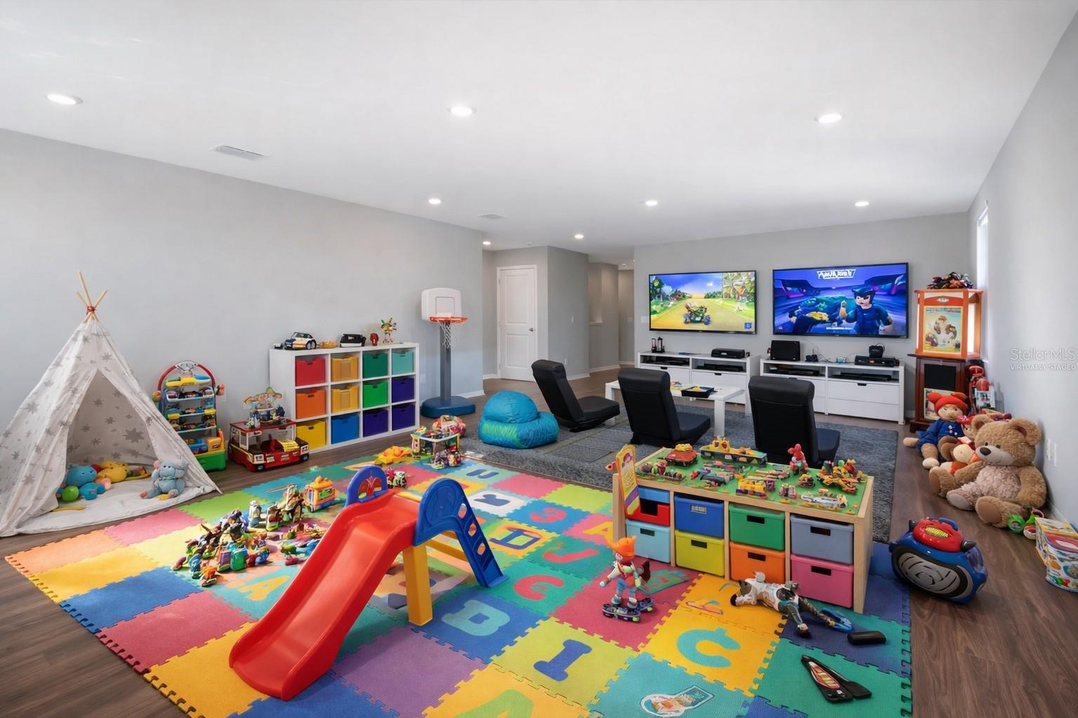 VILLAGES/MINNEOLA HILLS PH 2A - Residential