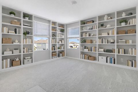 Tiny photo for 2290 Endeavor Way, Minneola, FL 34715 (MLS # G5106198)