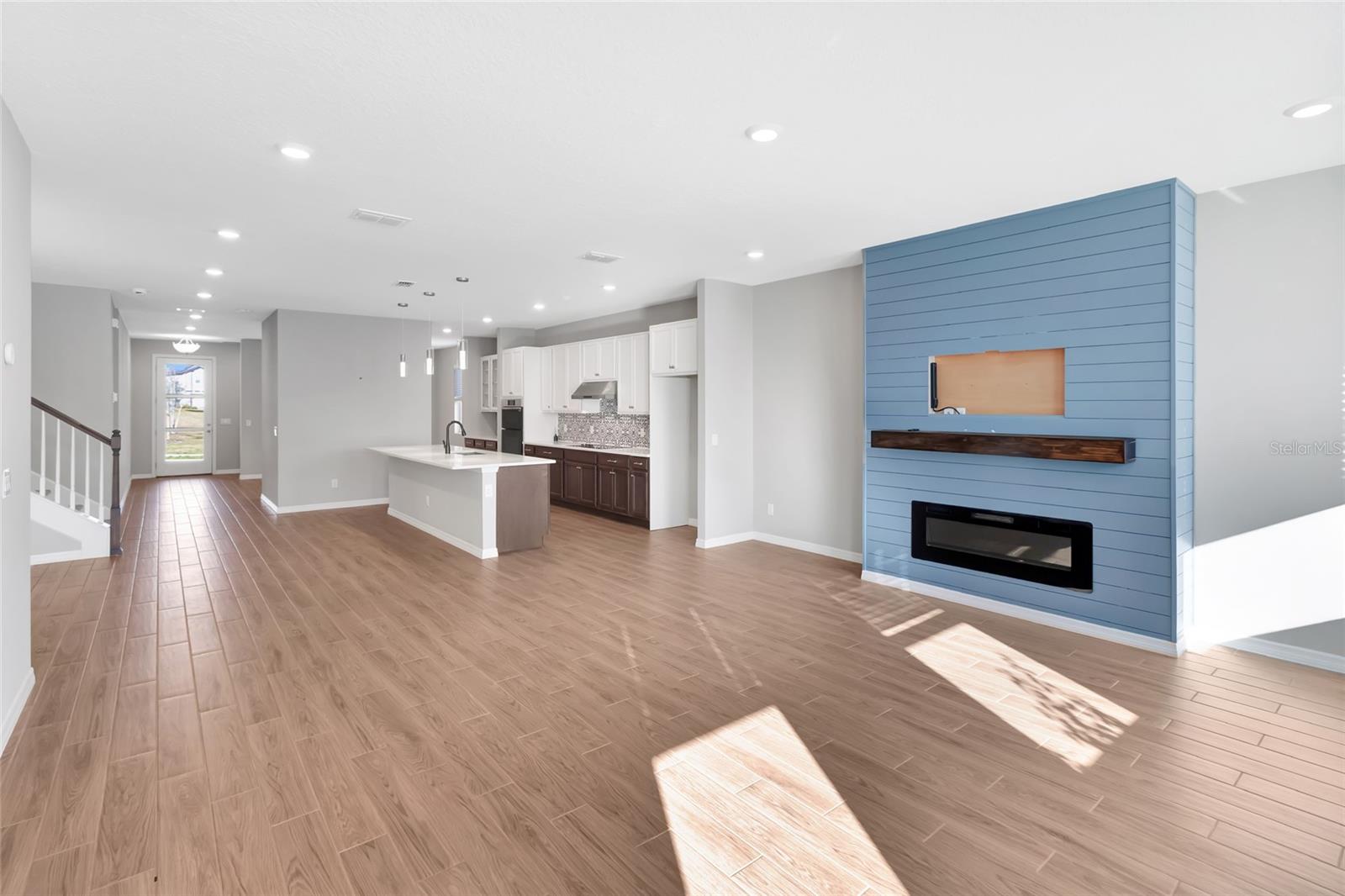 VILLAGES/MINNEOLA HILLS PH 2A - Residential