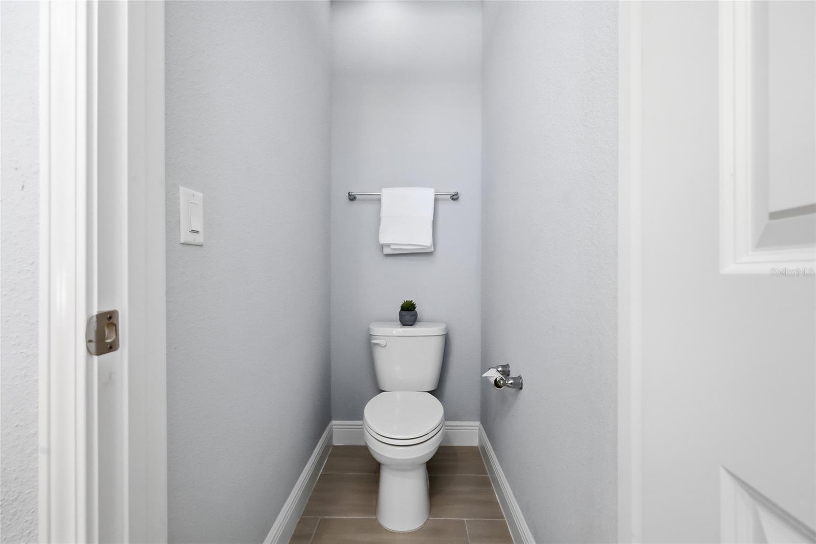 LAUREATE PARK - Residential Lease