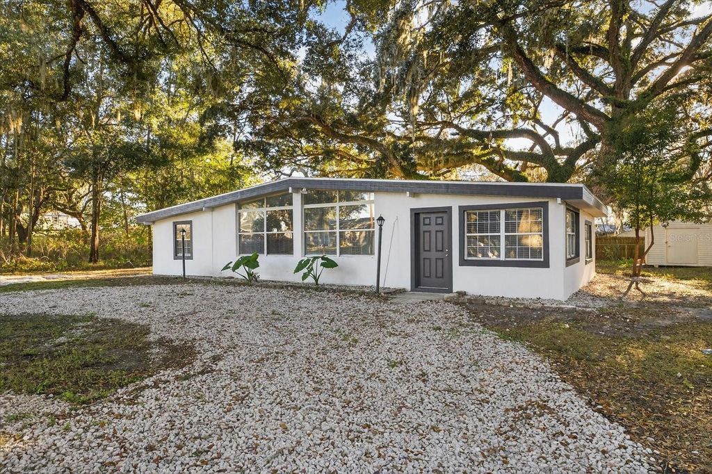 Photo of 34796 Gardenia Way, Dade City, FL 33523 (MLS # TB8456486)