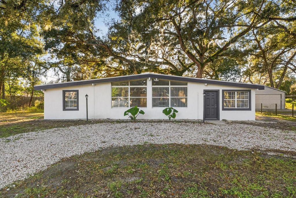 Photo of 34796 Gardenia Way, Dade City, FL 33523 (MLS # TB8456486)