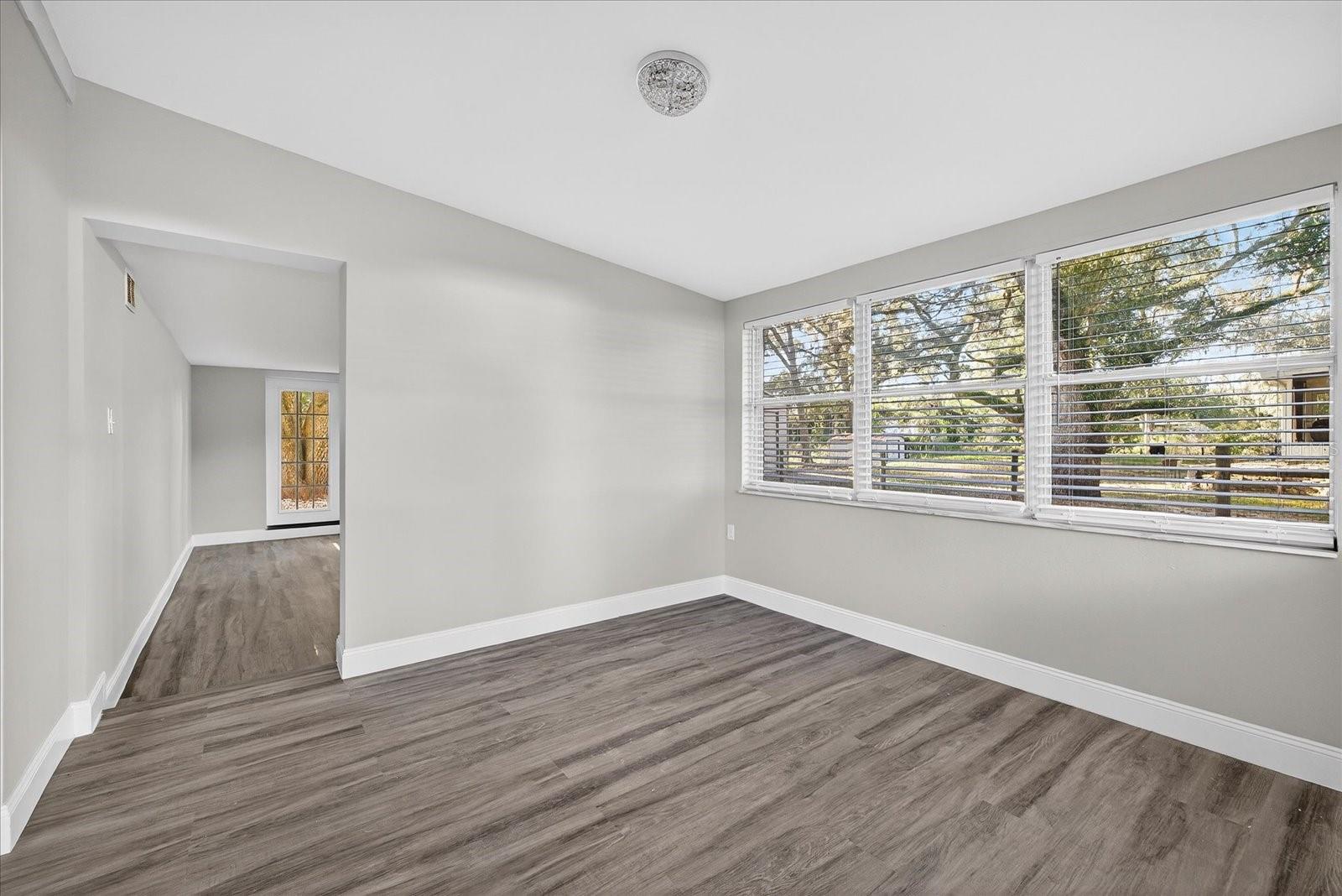 LAKEWOOD - Residential