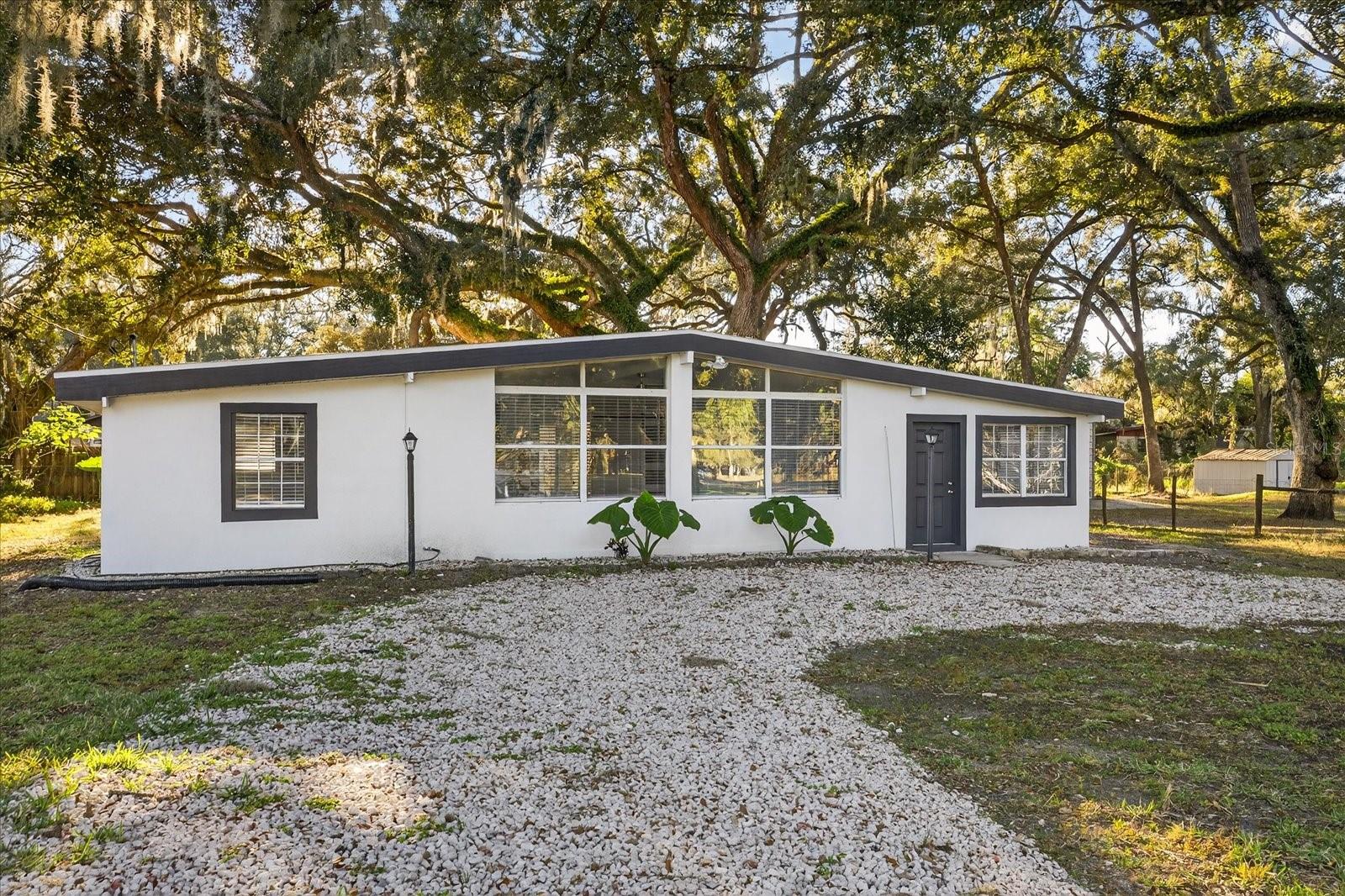 LAKEWOOD - Residential