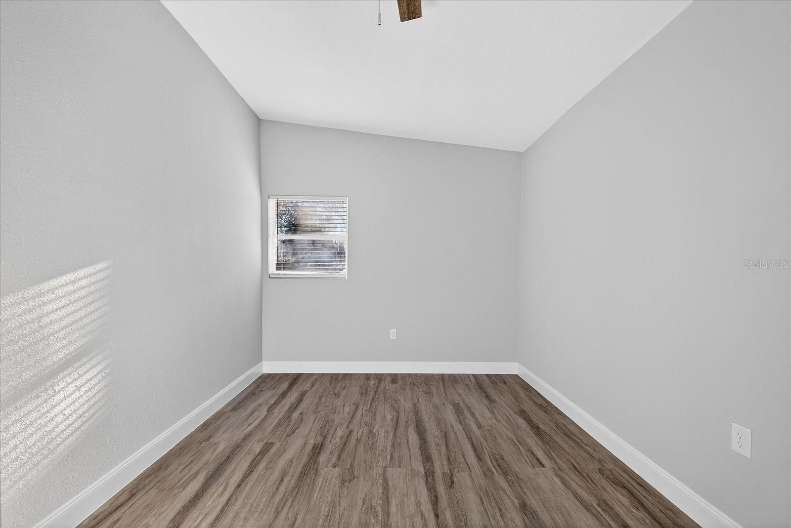 LAKEWOOD - Residential