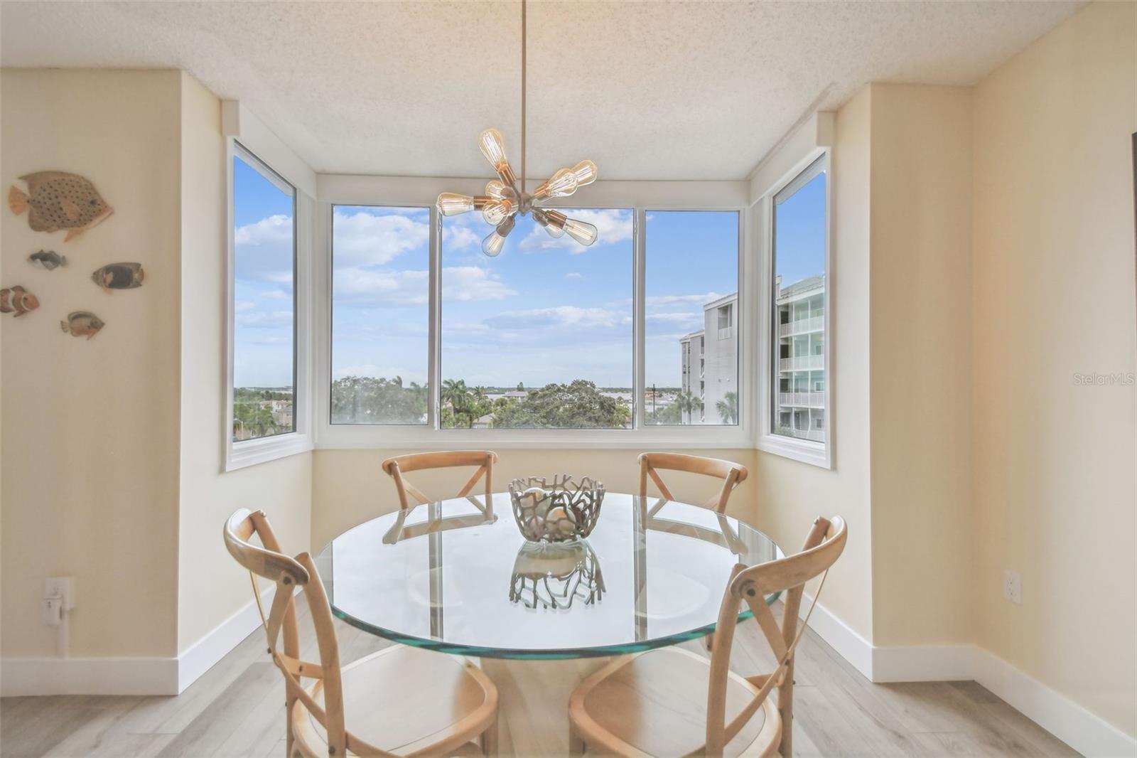 644 ISLAND WAY 505