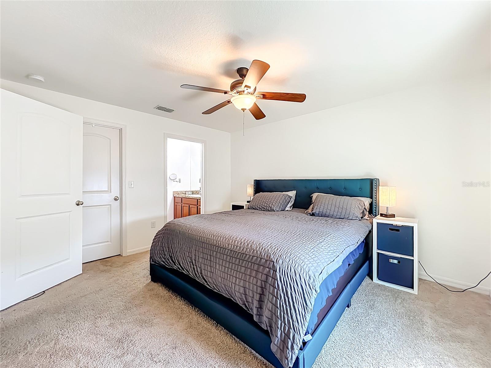 CHELSEA OAKS - Residential